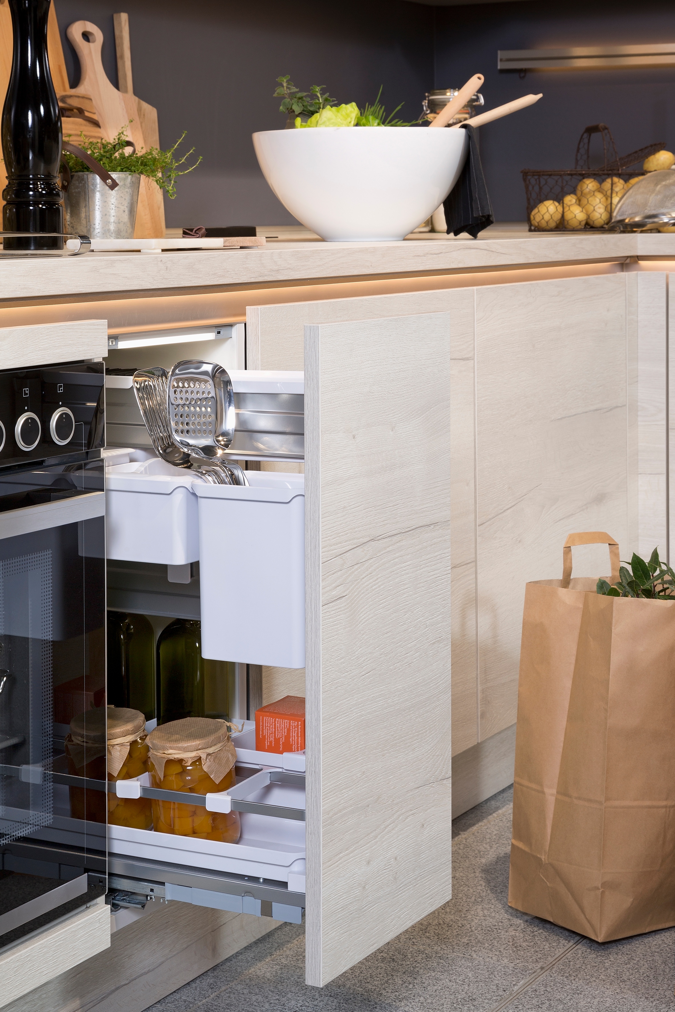 Wie ein Apothekerschrank in kleiner Ausführung