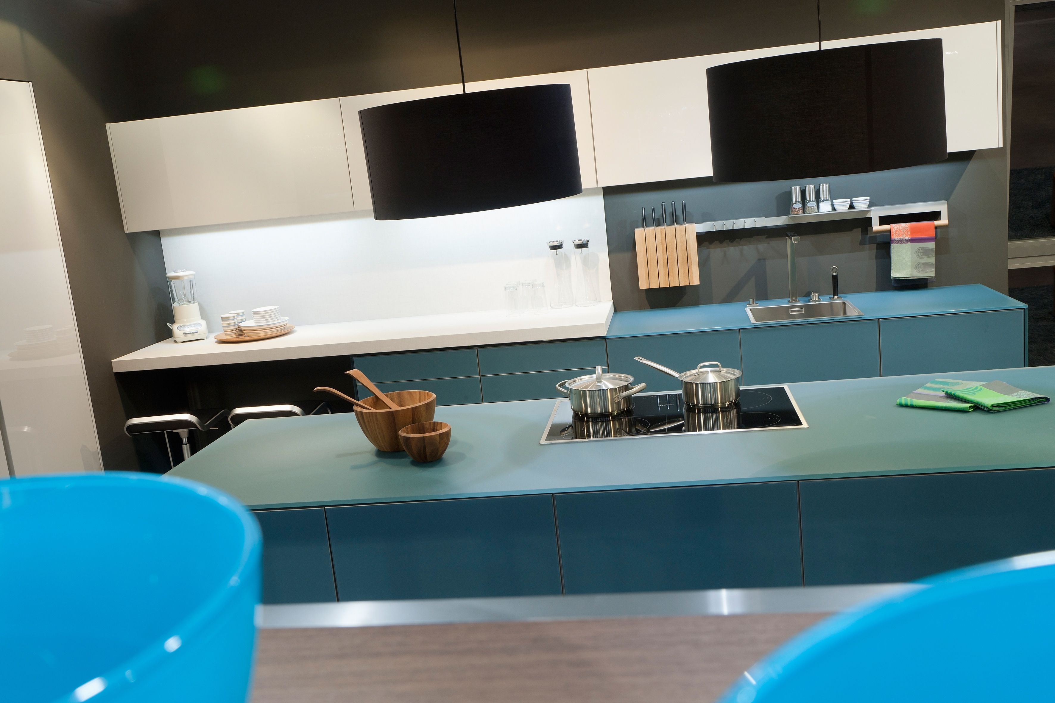 Farbige Arbeitsplatte