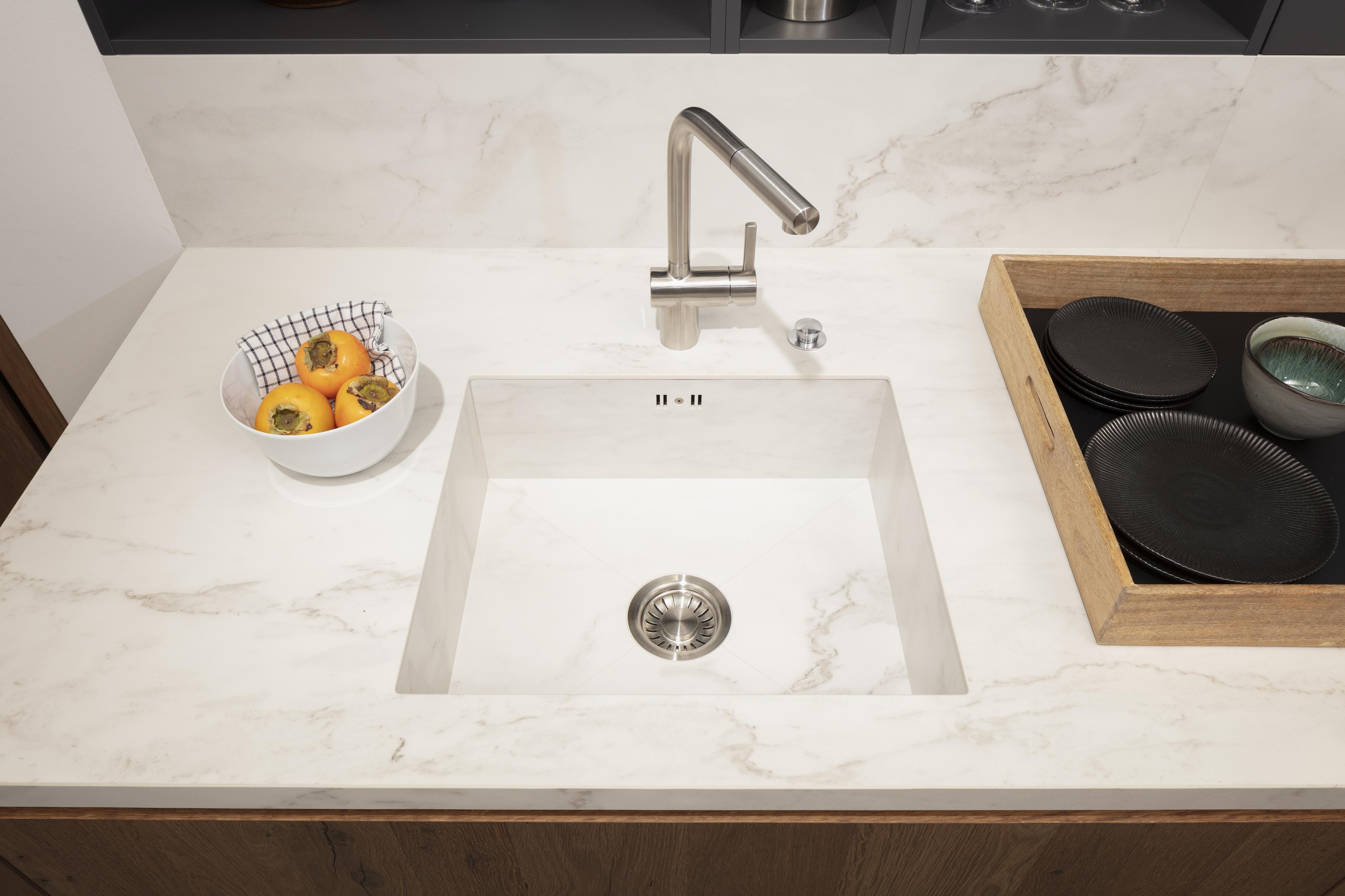 Häckerquarzstein-Arbeitsplatte