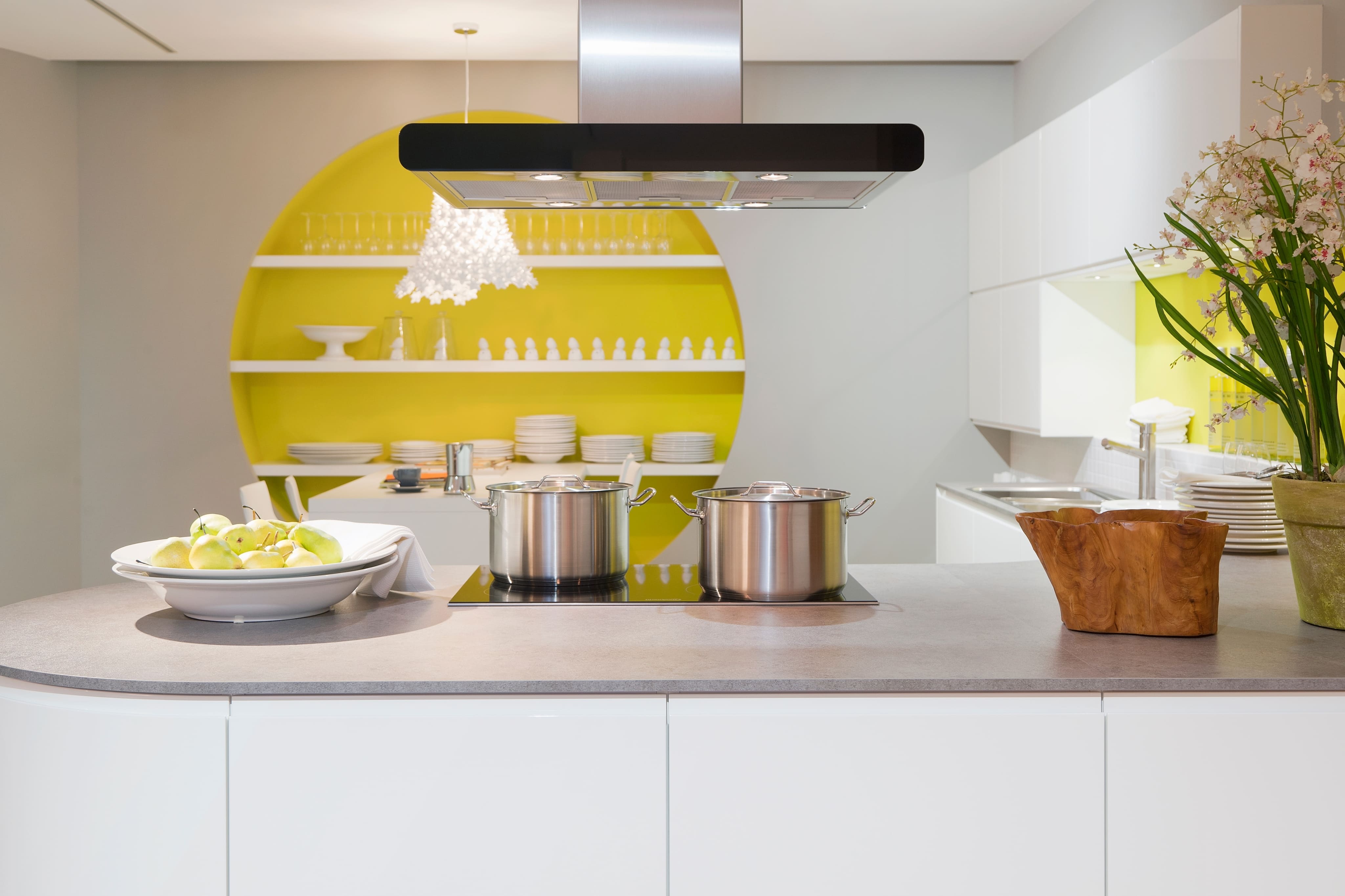 Küchen-Menüpunkt_mit_gelbem_Hintergrund